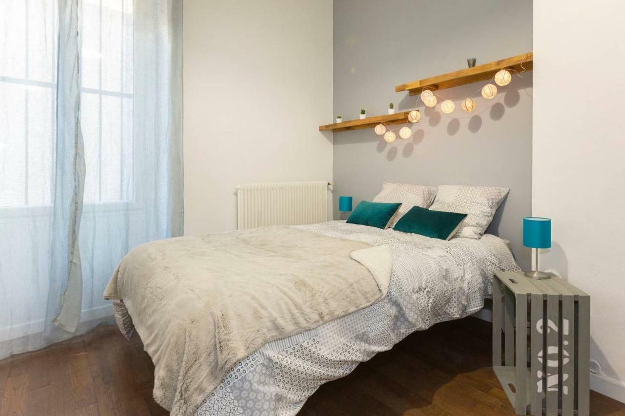 Au Coeur Du Centre Historique Apartment Avignon Bagian luar foto